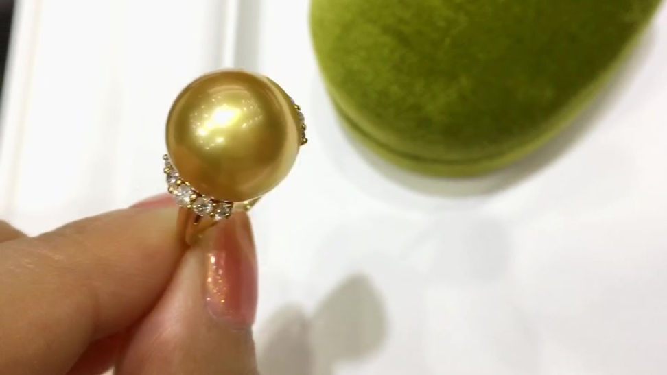 13-13.5 mm Pinctada Maxima|白蝶 Pearl Classic Ring 18k Gold w/ Diamond - AAAA